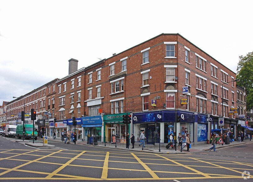 140 Kilburn High Rd, Londres à vendre - Photo de l’immeuble – Image 2 sur 2