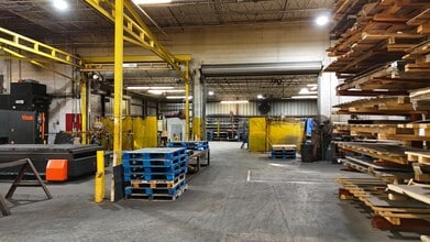 2902 E Sligh Ave, Tampa, FL à louer Photo intérieure– Image 2 sur 8