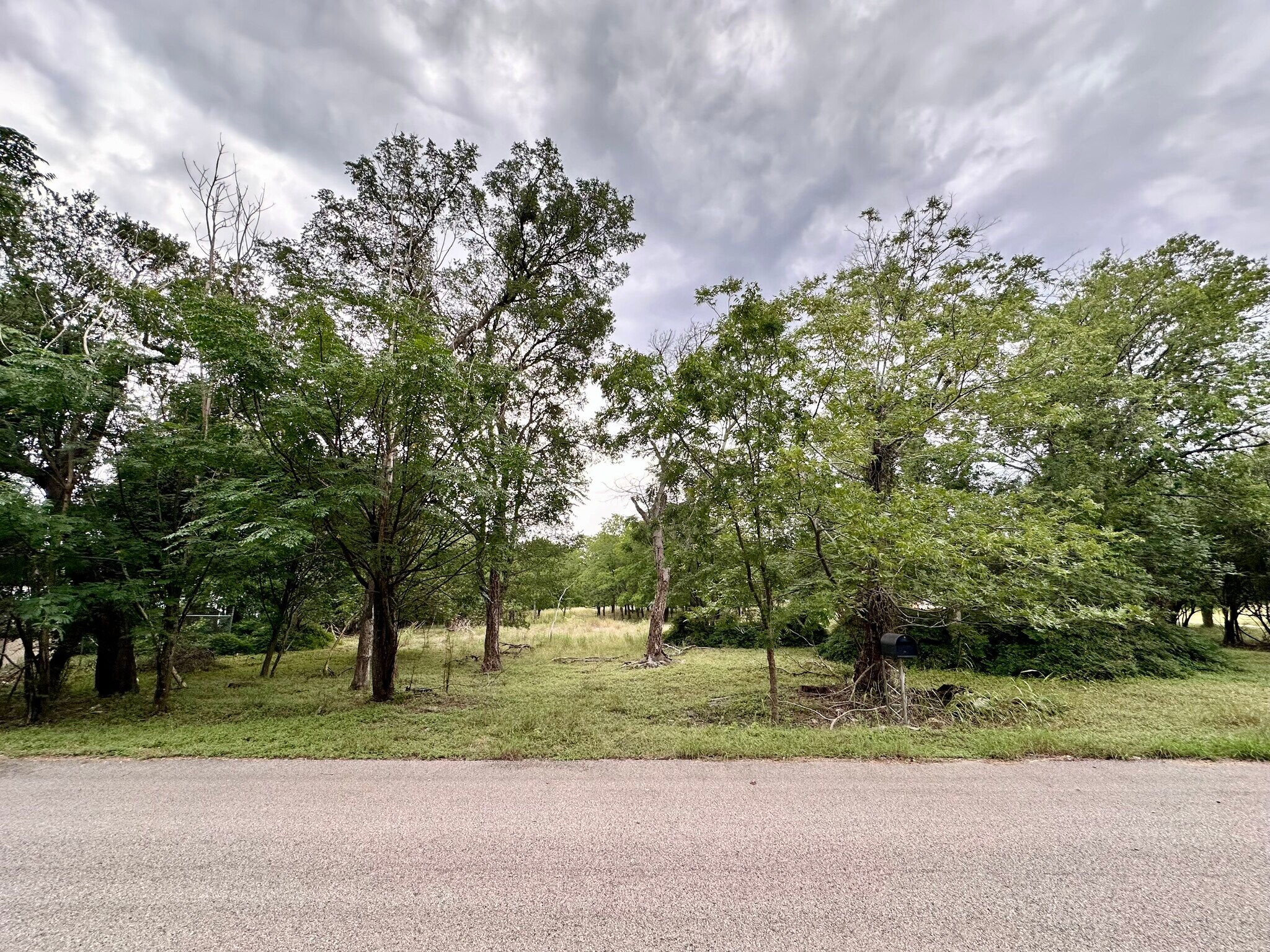911 Penion Dr, Austin, TX à vendre Photo principale– Image 1 sur 7