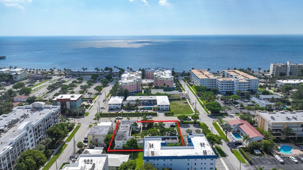 233 SE 20th Ave, Deerfield Beach, FL à vendre - Photo de l’immeuble – Image 2 sur 10