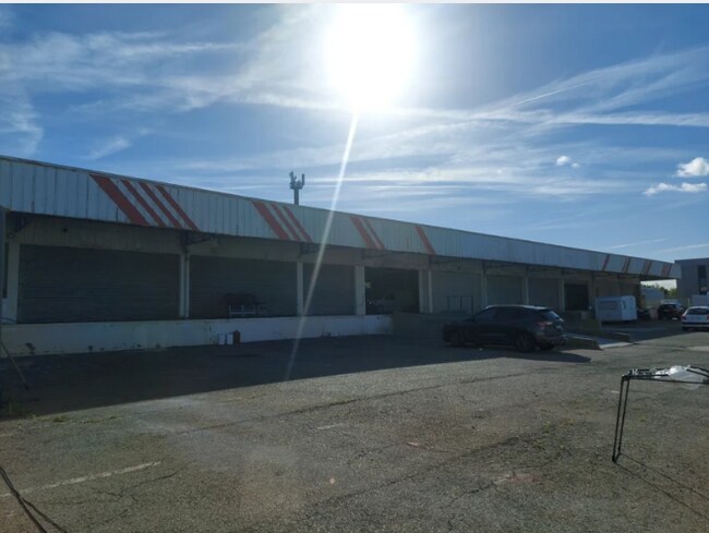Plus de détails pour 3 bis rue des petites industries, Carquefou - Local commercial à vendre