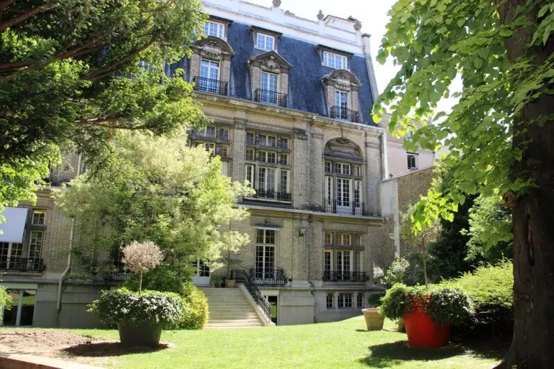 Bureau dans Paris à louer Photo de l’immeuble– Image 1 sur 5