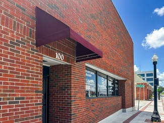 Plus de détails pour 100 W Main St, Lakeland, FL - Bureau/Médical à louer