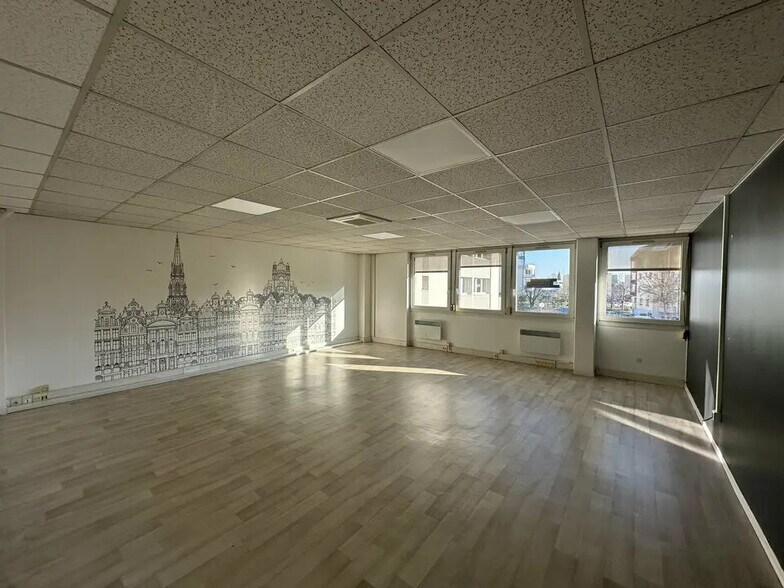 Bureau dans Strasbourg à vendre - Photo intérieure – Image 2 sur 16