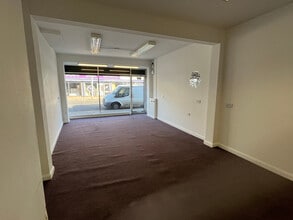 505-507 Hessle Rd, Hull à louer Photo intérieure– Image 1 sur 3