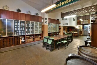 Local commercial dans L'Hospitalet de Llobregat, Barcelona à louer Photo intérieure– Image 1 sur 20