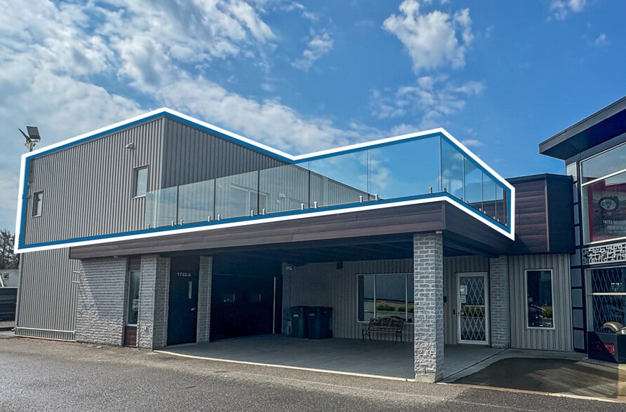 1720-1722 Boul Saint-Charles, Drummondville, QC à louer - Photo principale – Image 1 sur 4