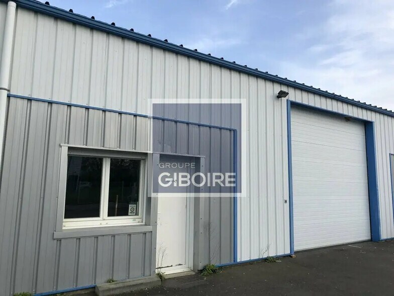 Industriel/Logistique dans Saint-Jacques-de-la-Lande à louer - Photo de l’immeuble – Image 2 sur 10