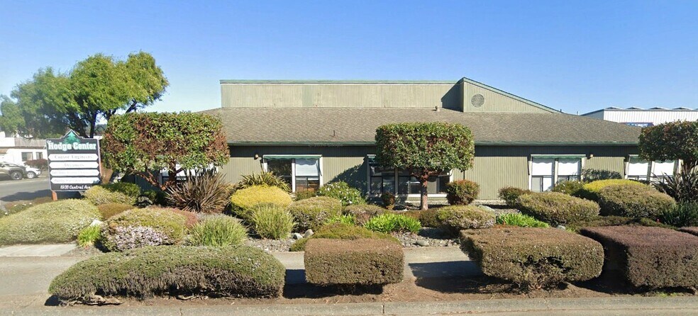 1933 Central Ave, Mckinleyville, CA à louer - Photo de l’immeuble – Image 3 sur 5