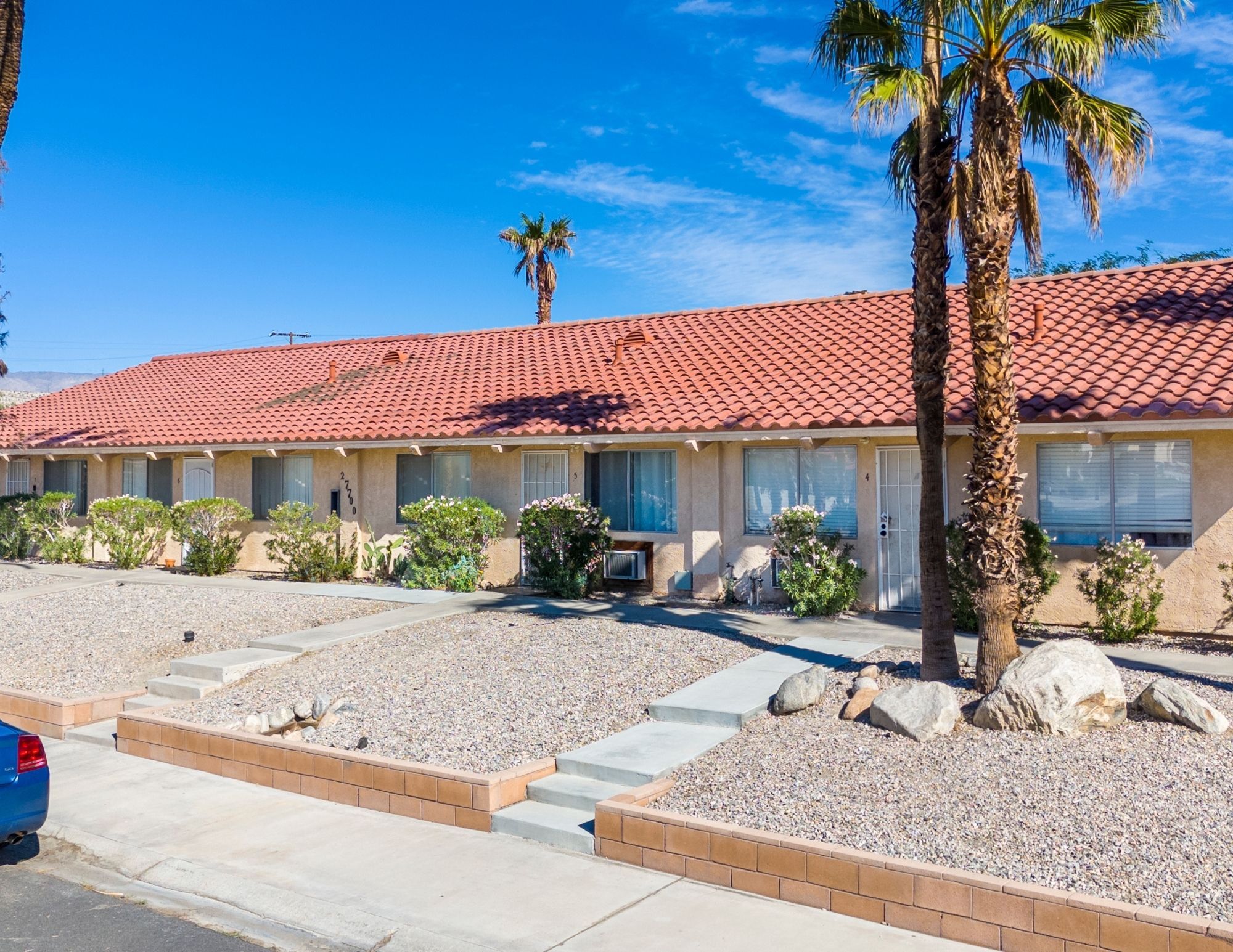 27700 Avenida Terrazo, Cathedral City, CA à vendre Photo de l’immeuble– Image 1 sur 29