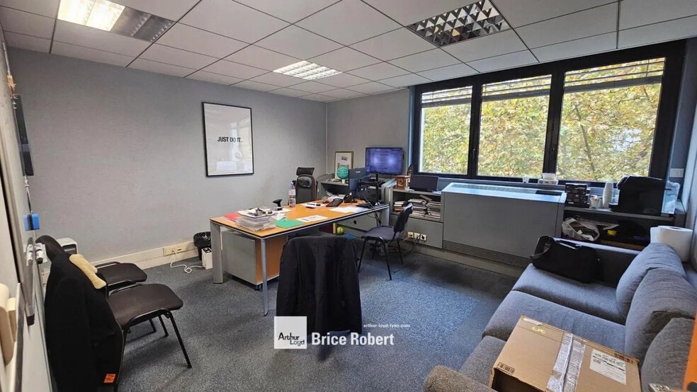 13-19 Rue Louis Guérin, Villeurbanne à louer - Photo intérieure – Image 3 sur 5