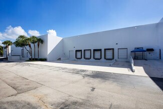 Plus de détails pour 6500 Park of Commerce Blvd, Boca Raton, FL - Industriel/Logistique à louer