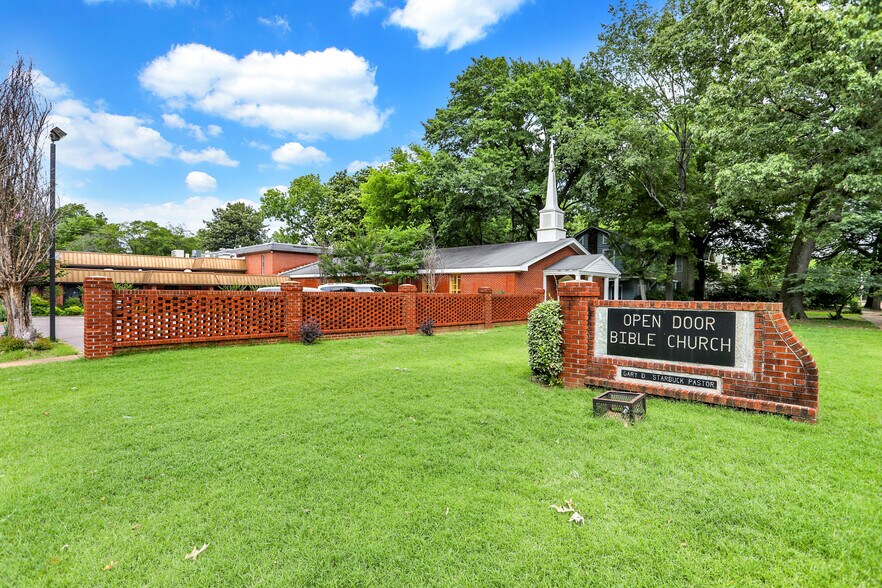 1792 N Parkway, Memphis, TN à vendre - Photo de l’immeuble – Image 2 sur 39