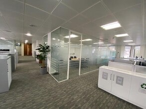 St. Marks Hl, Surbiton à louer Photo intérieure– Image 1 sur 7