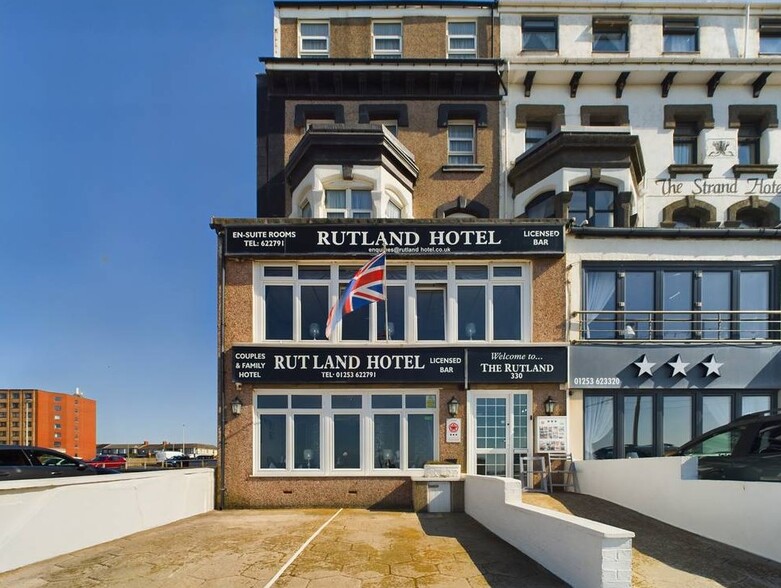 330 Promenade, Blackpool à vendre - Photo principale – Image 1 sur 13