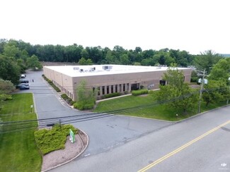 Plus de détails pour 300 Corporate Dr, Mahwah, NJ - Bureau, Industriel/Logistique à louer