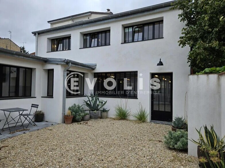 Bureau dans Arcueil à louer - Photo de l’immeuble – Image 2 sur 24