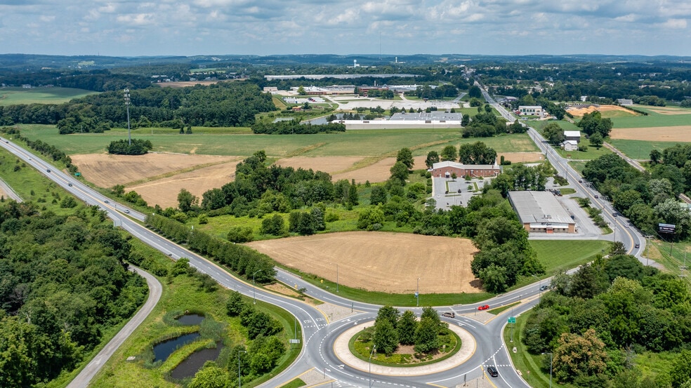 Route 30, Hampstead, MD à louer - Aérien – Image 1 sur 7