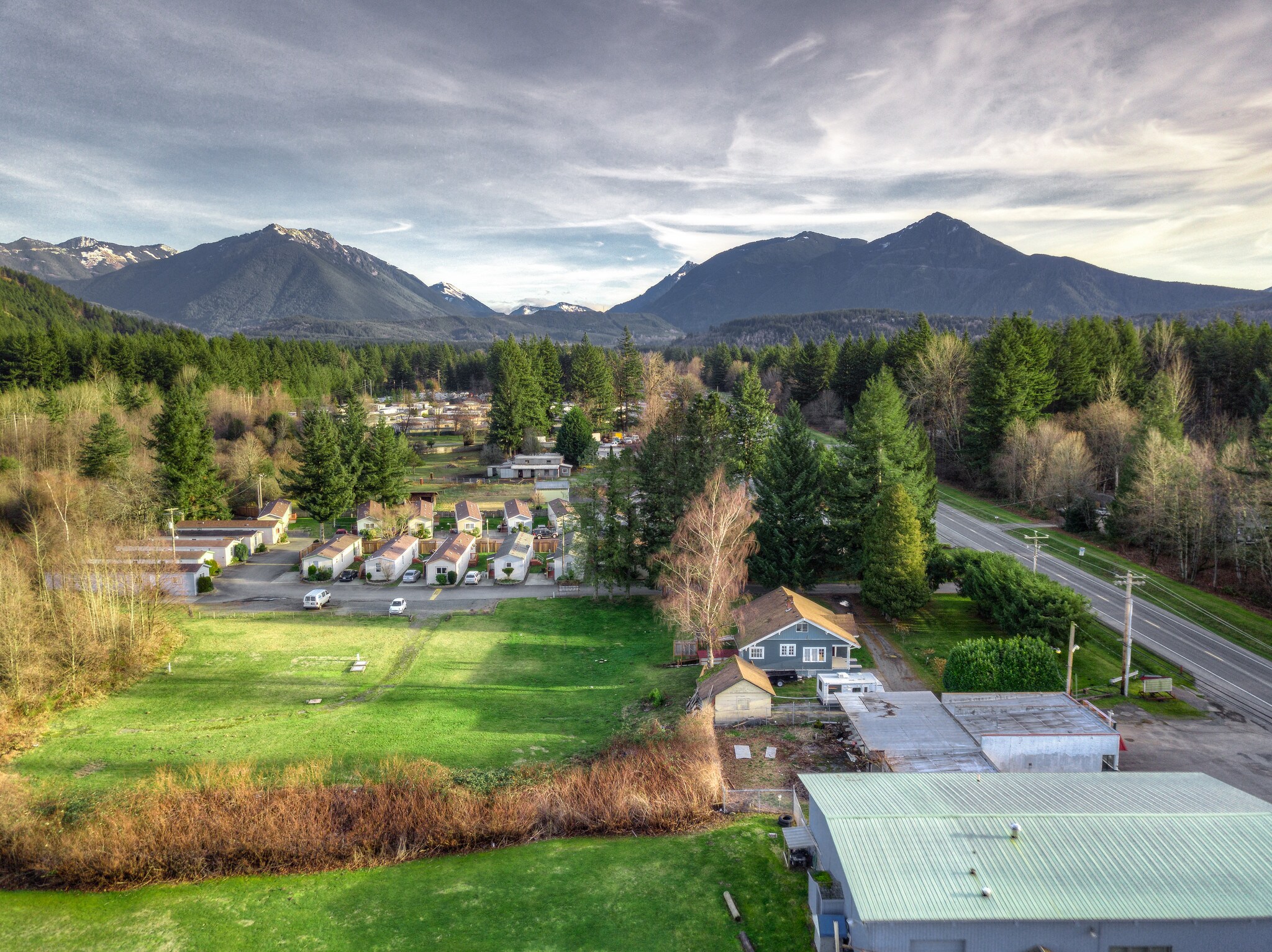 1270 E North Bend Way, North Bend, WA à vendre Photo principale– Image 1 sur 13