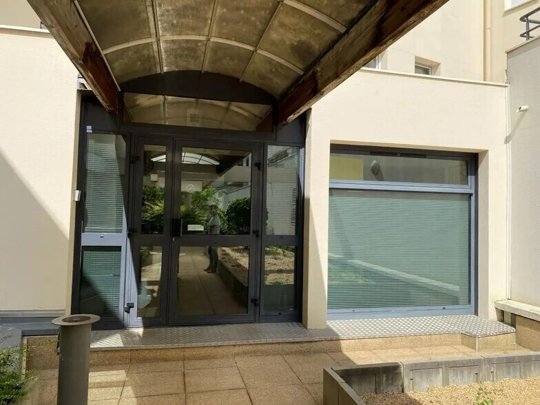 Bureau dans Angers à vendre - Photo de l’immeuble – Image 3 sur 5