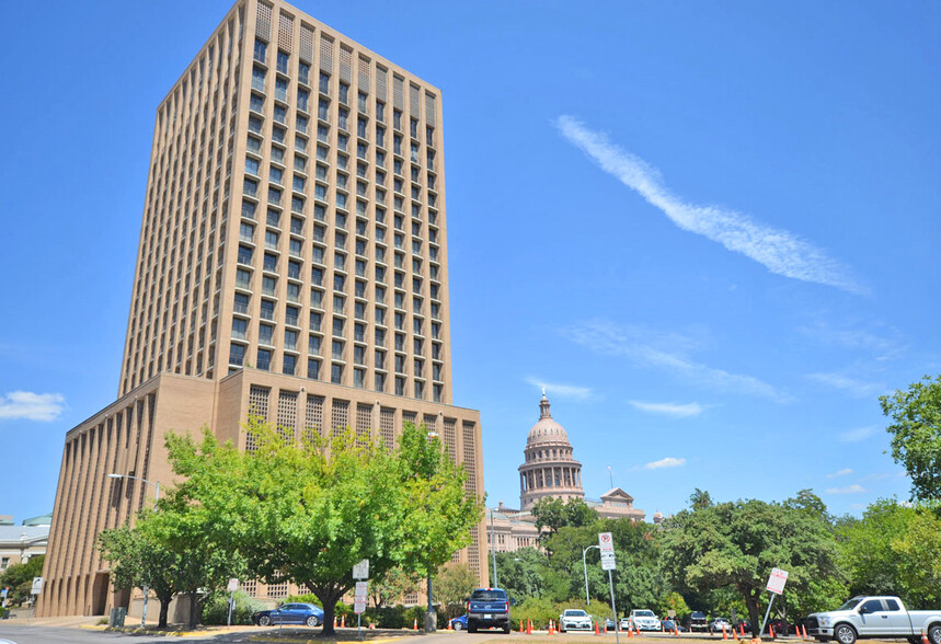 1122 Colorado St, Austin, TX à louer - Photo de l’immeuble – Image 1 sur 13