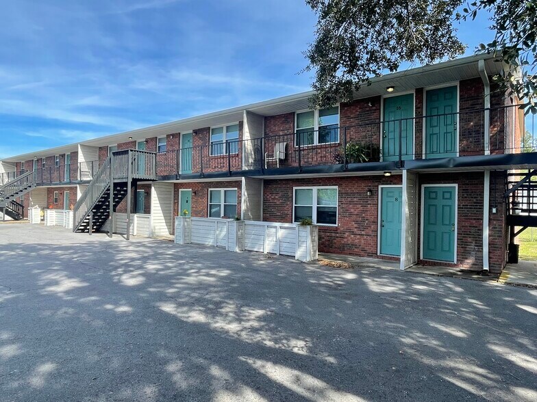 5820 Hickory St, Panama City, FL à vendre - Photo de l’immeuble – Image 3 sur 11