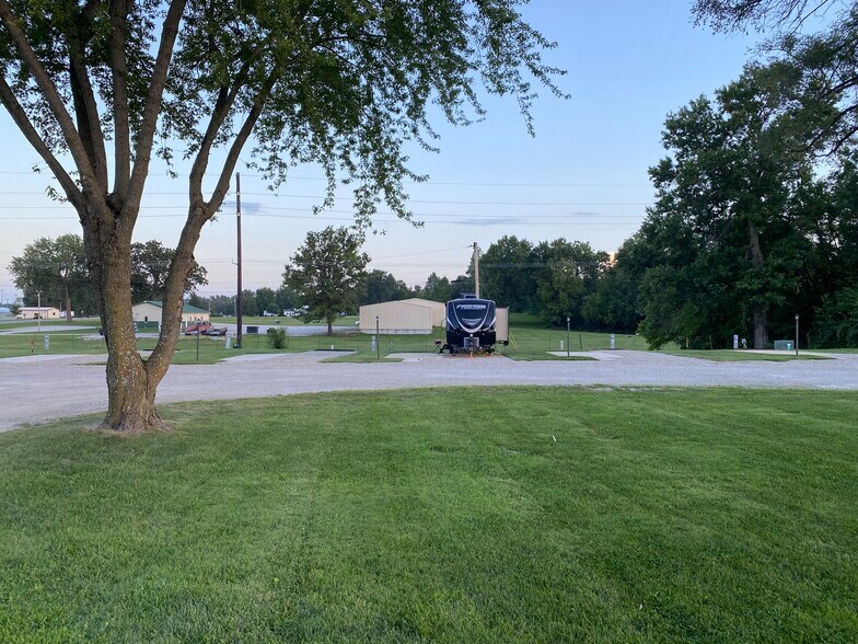 1312 E 17th St, Trenton, MO à vendre - Autre – Image 3 sur 5