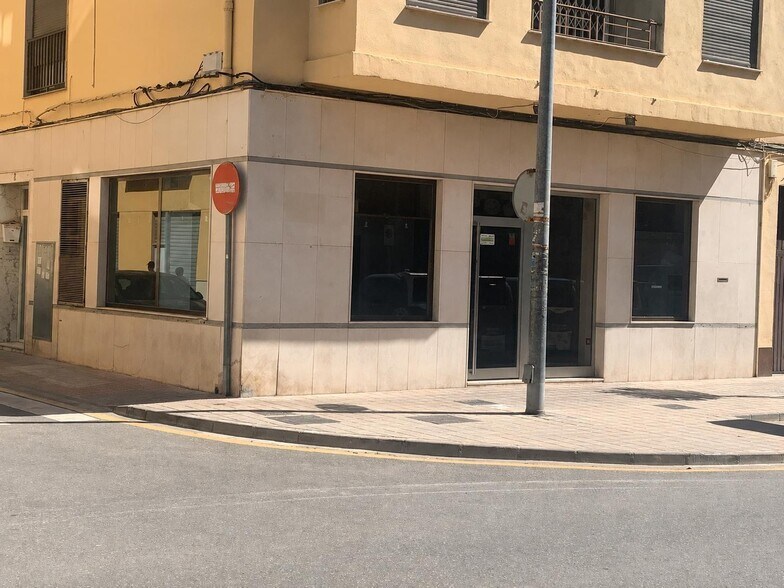 Local commercial dans Silla, Valencia à vendre - Photo de l’immeuble – Image 2 sur 24