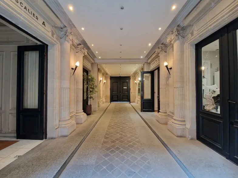 32 Avenue De L'Opera, Paris à louer - Hall d’entrée – Image 1 sur 8