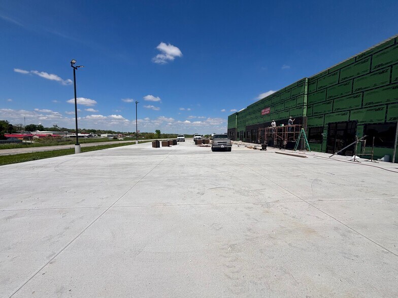 317 Marion City Rd, Palmyra, MO à louer - Photo de l’immeuble – Image 2 sur 3