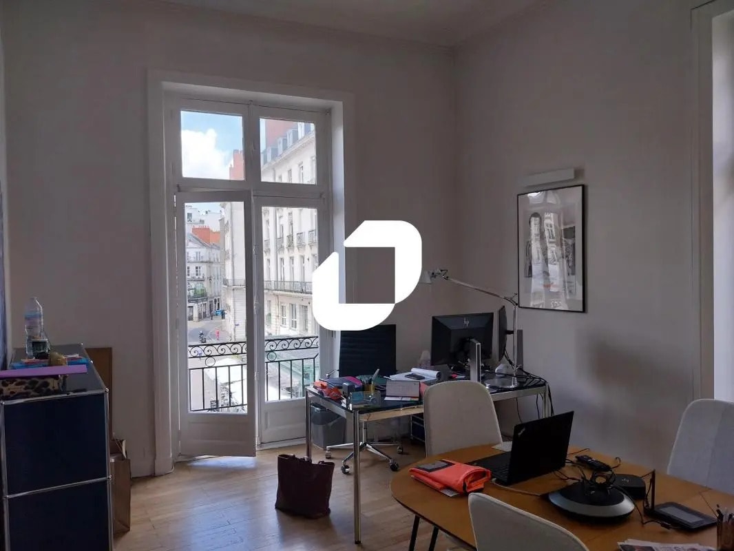 Bureau dans Nantes à louer Photo de l’immeuble– Image 1 sur 7