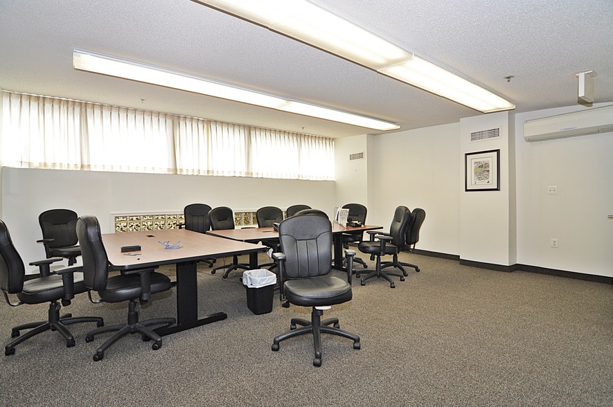 225 Potomac Ave, Quantico, VA à vendre - Photo intérieure – Image 2 sur 8