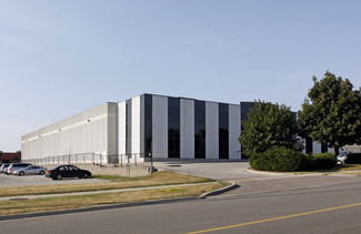 Plus de détails pour 5640 McAdam Rd, Mississauga, ON - Industriel/Logistique à louer