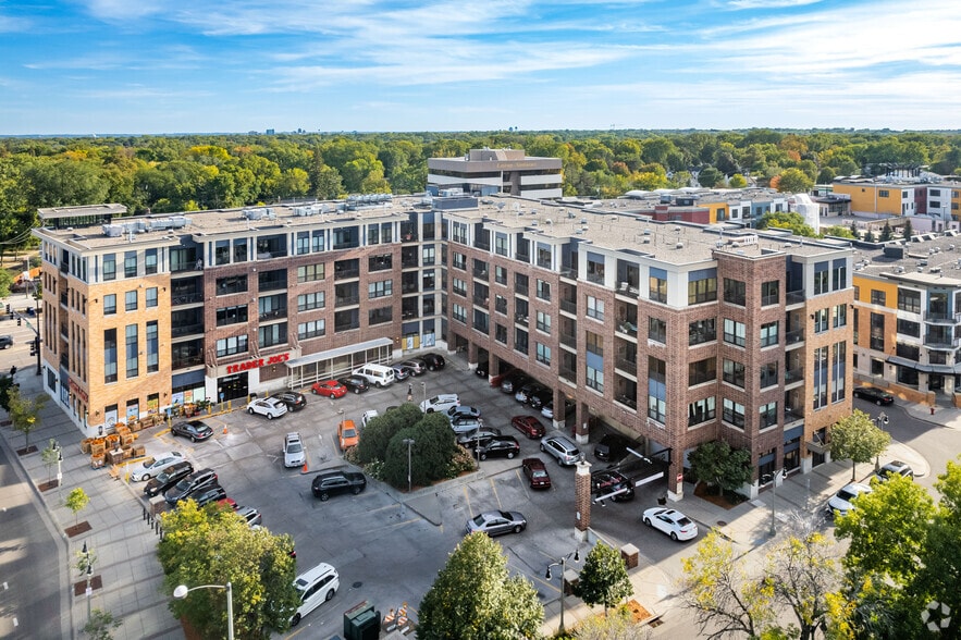 4500 Excelsior Blvd, Saint Louis Park, MN à vendre - Aérien – Image 3 sur 8