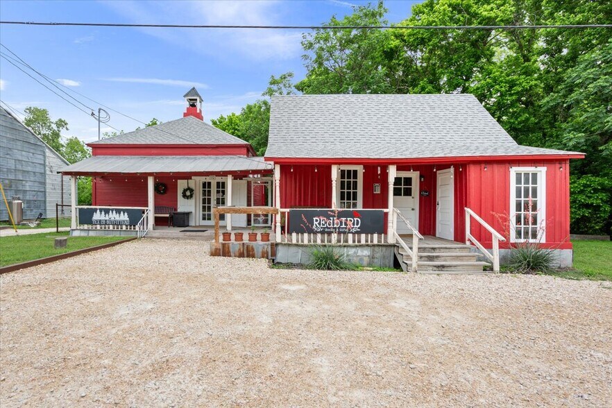 112 Royal St, Salado, TX à louer - Photo de l’immeuble – Image 2 sur 4