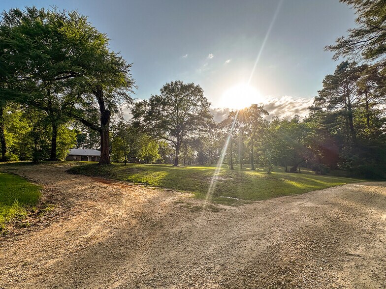 Easement Access - Interstate 45 Feeder Road, New Waverly, TX à vendre - Photo principale – Image 1 sur 36