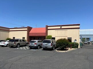 Plus de détails pour 1351 E Pine St, Lodi, CA - Industriel/Logistique à louer