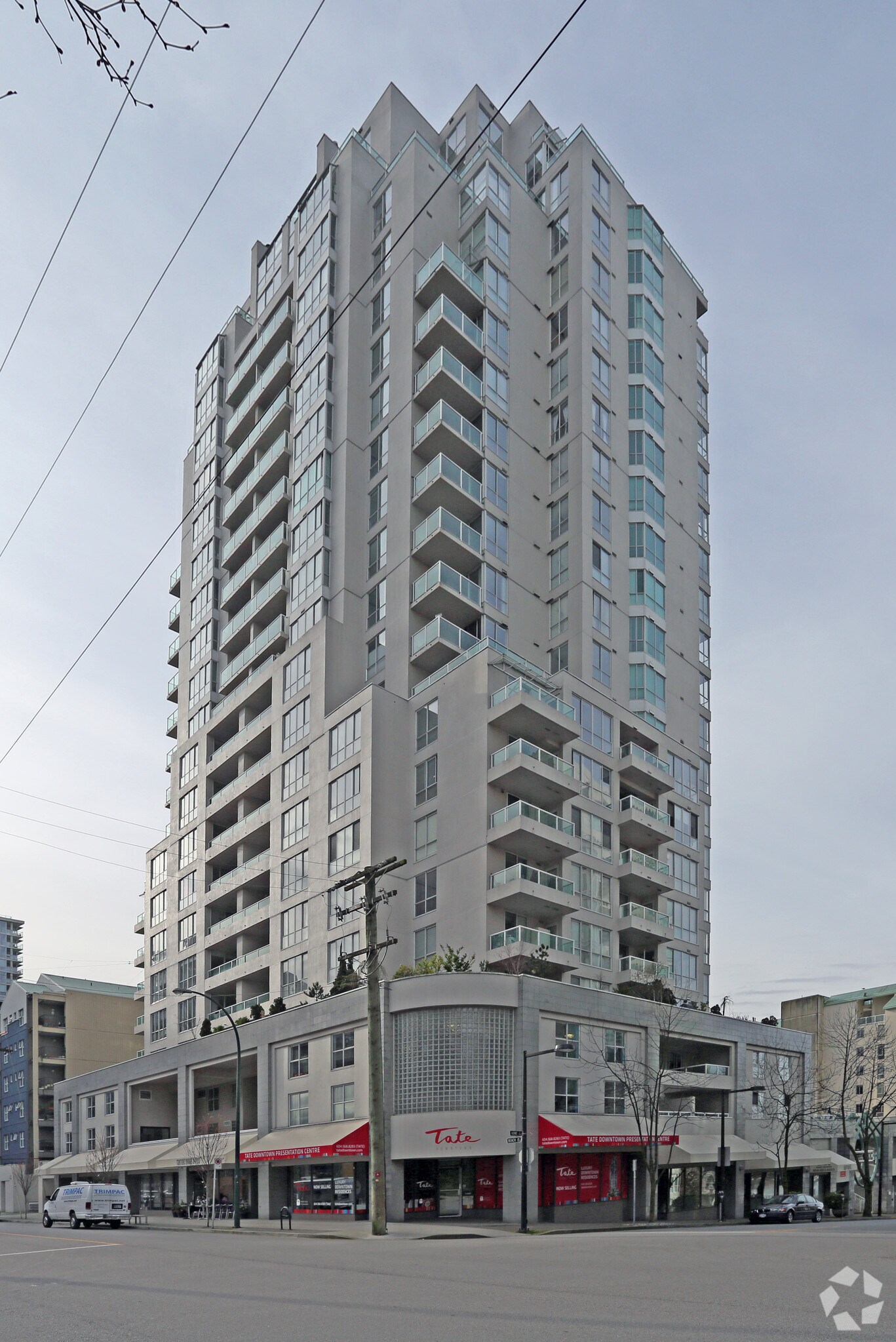 1500 Howe St, Vancouver, BC à louer Photo principale– Image 1 sur 7