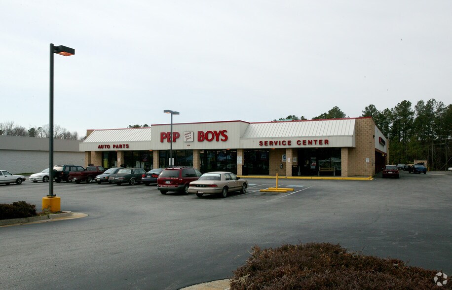3120 S Crater Rd, Petersburg, VA à louer - Photo de l’immeuble – Image 3 sur 4