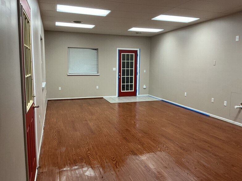 399 Old Germantown Rd, Germantown Hills, IL à louer - Photo de l’immeuble – Image 3 sur 5