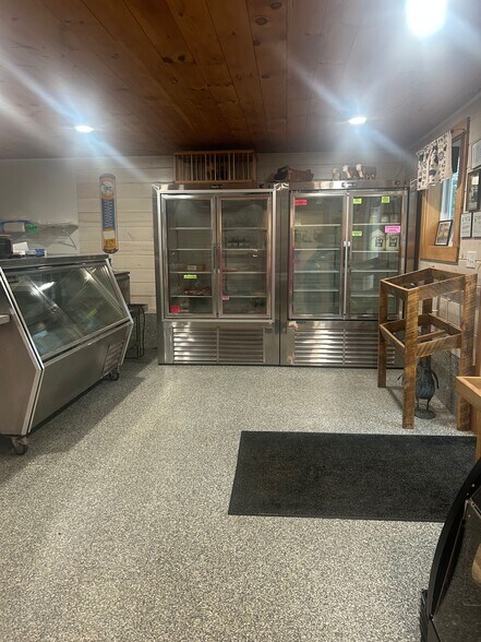 796 Alewive Rd, Kennebunk, ME à louer - Photo intérieure – Image 3 sur 15