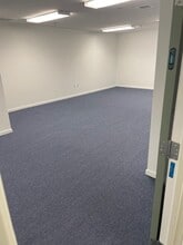 10660 White Oak Ave, Granada Hills, CA à louer Photo intérieure– Image 1 sur 8