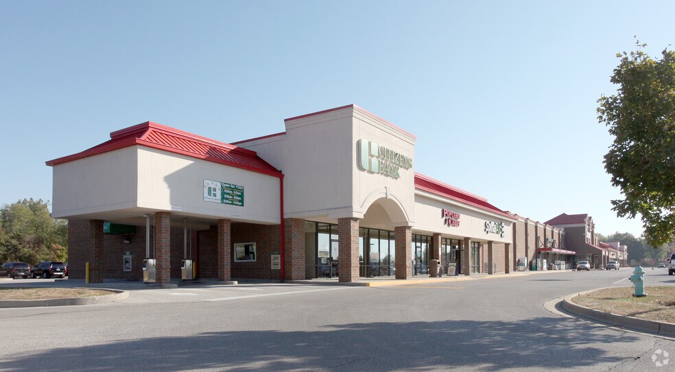 100-128 N State Road 267, Avon, IN à louer - Photo de l’immeuble – Image 2 sur 5