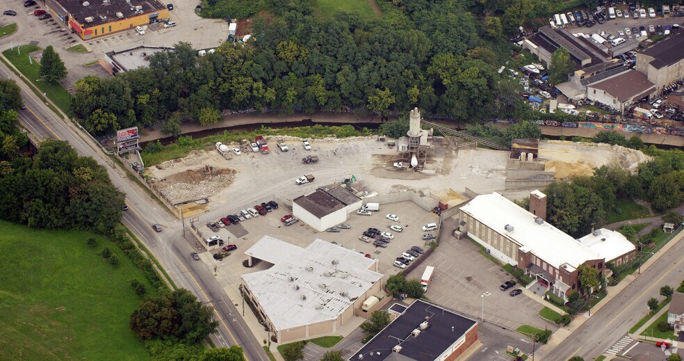 4465 Castor Ave, Philadelphia, PA à vendre - Aérien – Image 2 sur 9