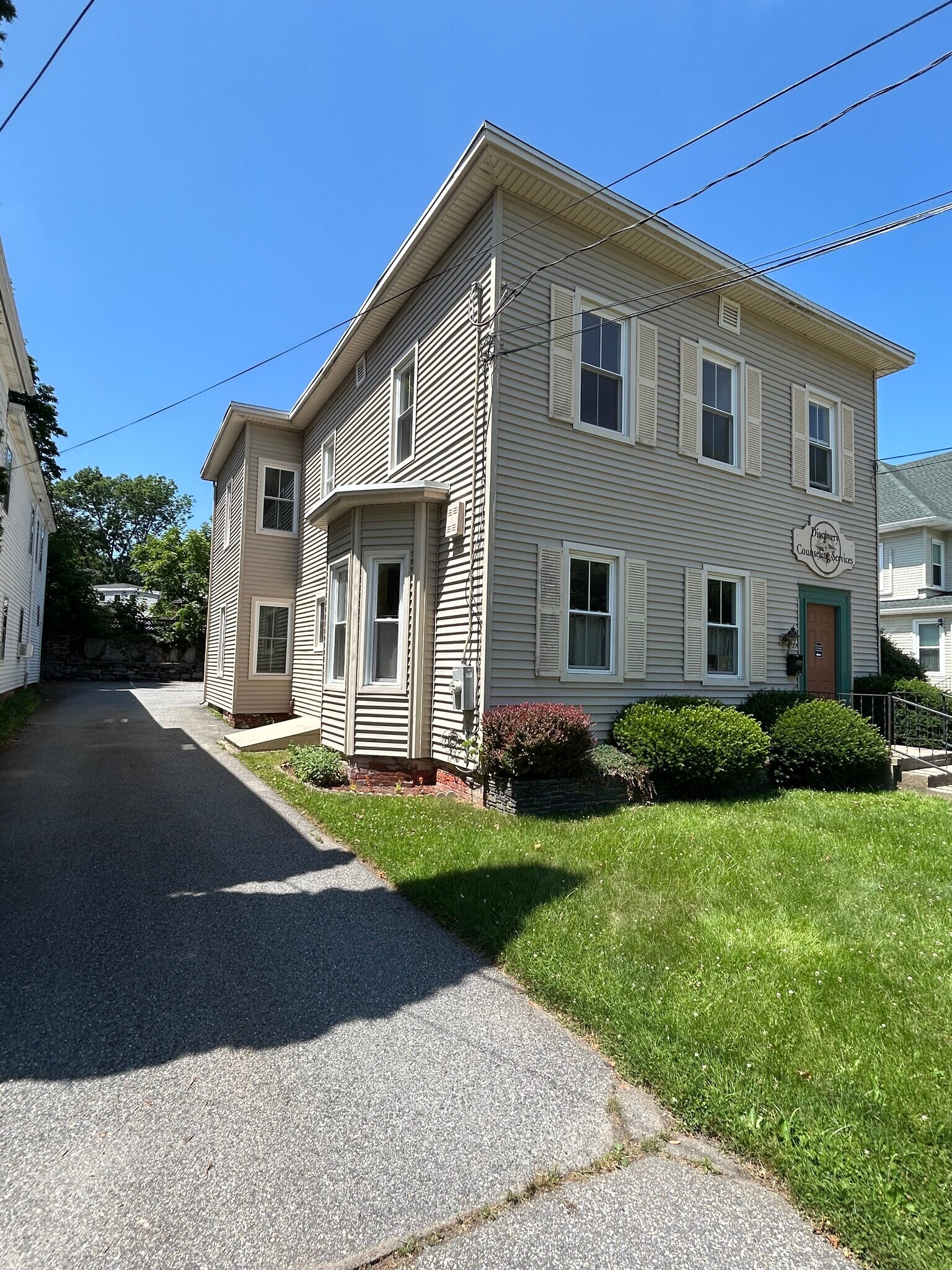 239 Main St, Killingly, CT à vendre Photo principale– Image 1 sur 20