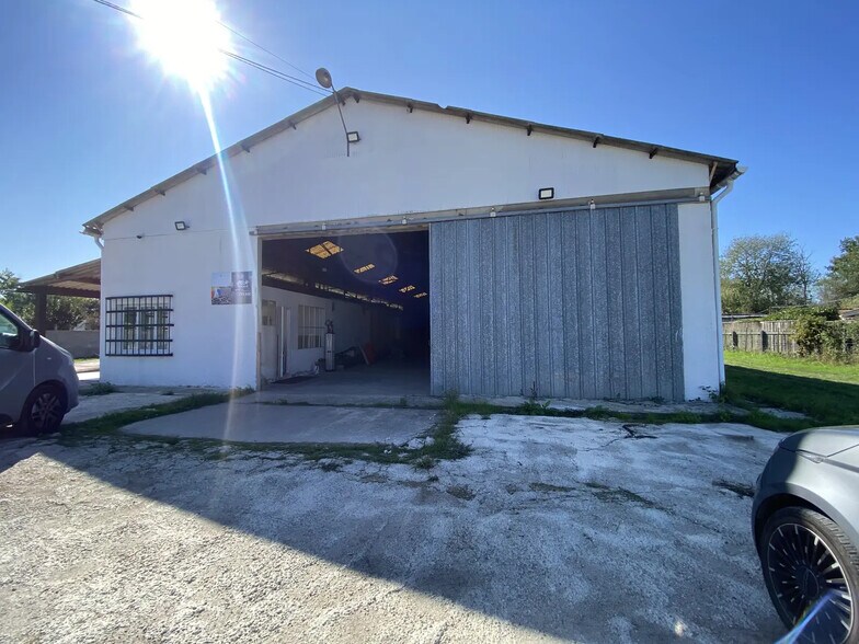 112 Avenue De L'Alouette, Mérignac à louer - Photo de l’immeuble – Image 1 sur 6