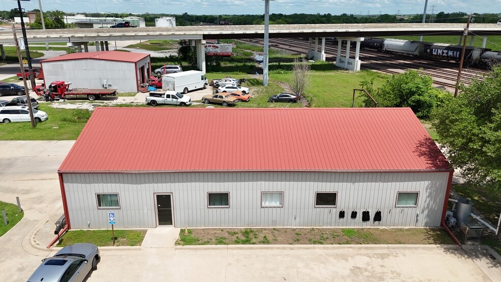 1530 N Dixon Ln, Gainesville, TX à vendre - Photo de l’immeuble – Image 3 sur 53