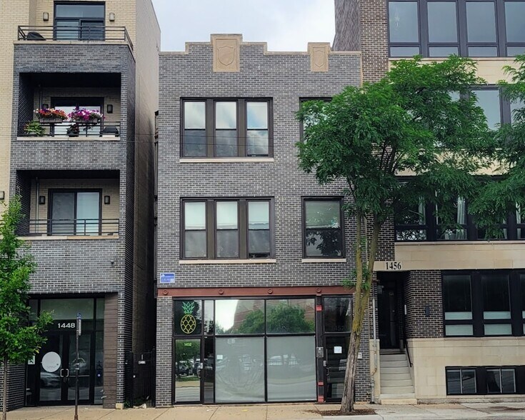 1452 N Western Ave, Chicago, IL à louer - Photo de l’immeuble – Image 1 sur 2