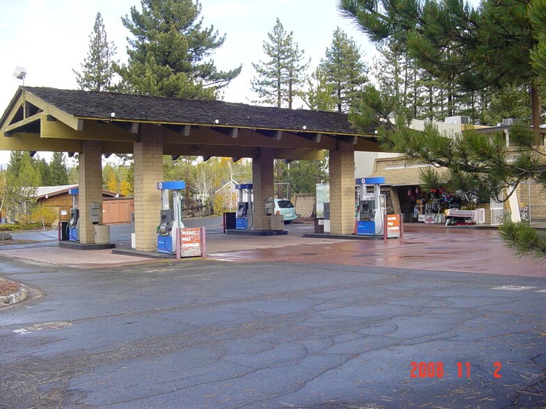 2762 Lake Tahoe Blvd, South Lake Tahoe, CA à vendre - Photo de l’immeuble – Image 3 sur 7