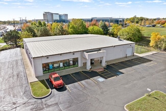 Plus de détails pour 2620 N Farnsworth Ave, Aurora, IL - Local commercial à vendre